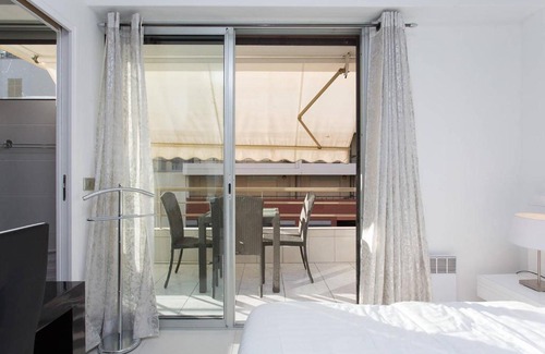 Cannes City Centre Apartamento | GRAND HOTEL: New 2 BEDS/ 2 BATHS