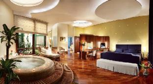 San Ferdinando Hotel | Grand Hotel Vesuvio