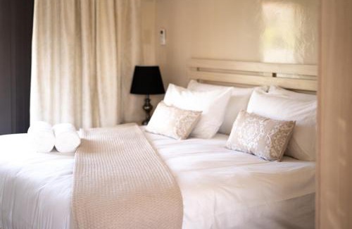 Jeffreys Bay Cama Y Desayuno | Grand House Lodge And SPA Jeffreys Bay