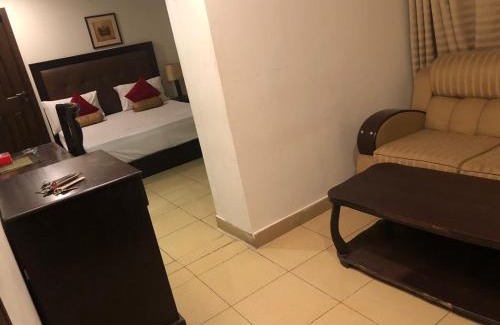 Lahore Hotel | Grand Inn Hotel Lahore