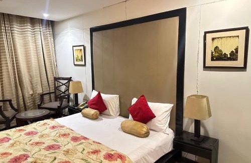 Lahore Hotel | Grand Inn Hotel Lahore