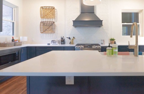 Central West End Casa | Grand "La Chambre" in CWE | 5BR 4BA / ABODEbucks