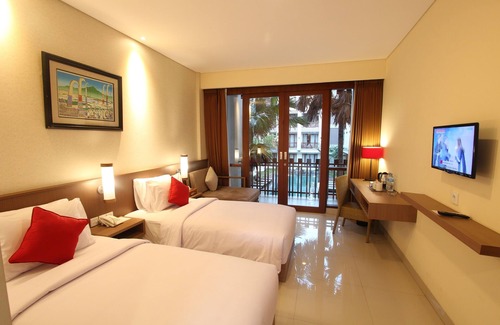 Downtown Kuta Hotel | Grand La Walon Hotel