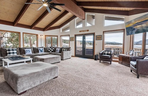 Big Bear Lake Casa | Grand Lakefront Escape