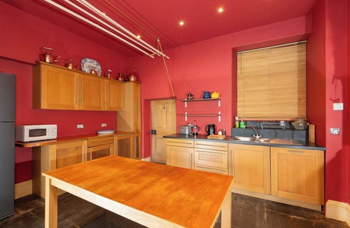Barmouth Apartamento | Grand large apartment in Townhouse by the Sea. Superb Views. Brilliant Location