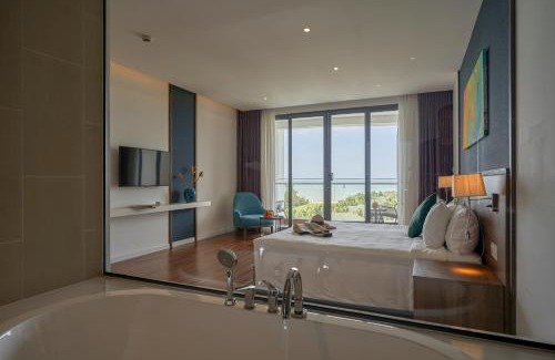 Long Hai Hotel | Grand Liberty