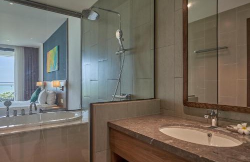 Long Hai Hotel | Grand Liberty