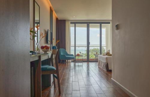 Long Hai Hotel | Grand Liberty