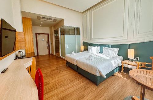 Na Chom Thian Hotel | Grand Lord Hotel & Residence - Khao chi chan Pattaya