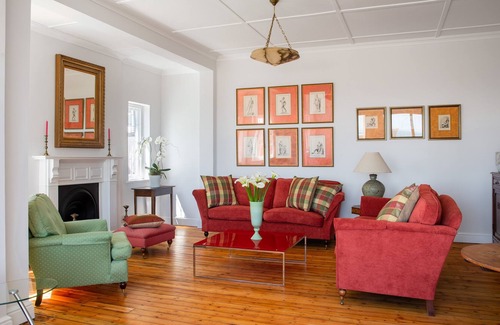 Green Point Villa | Gran Villa de lujo cerca de Waterfront, Waterkant y City Center en Green Point