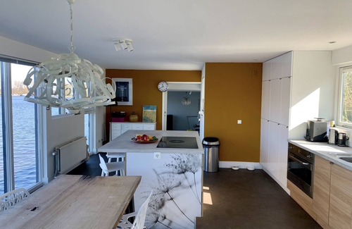 Amsterdam East Alquiler De Eote | Grand luxury water villa on Amstel river