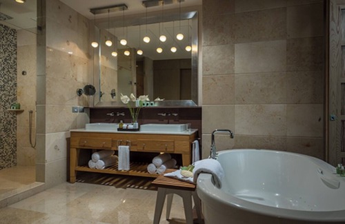 Nuevo Vallarta Hotel | Grand Luxxe 2 bedroom SPA SUITE in Vidanta