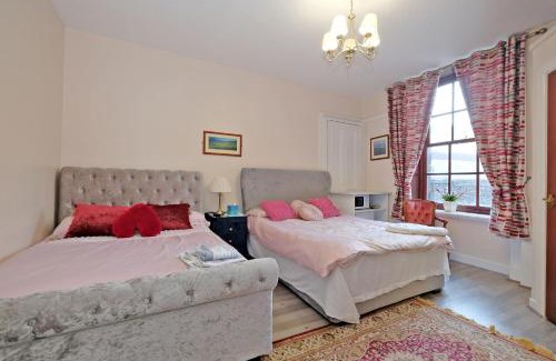 Central Aberdeen Casa | Grand Mansion 9 Beds Sleeps 17 Parking - Groups