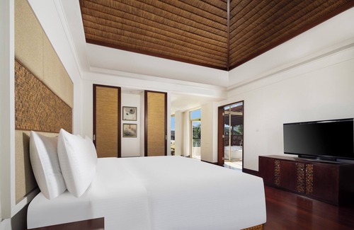 Jiyang Hotel | Grand Mercure Sanya Yalong Bay