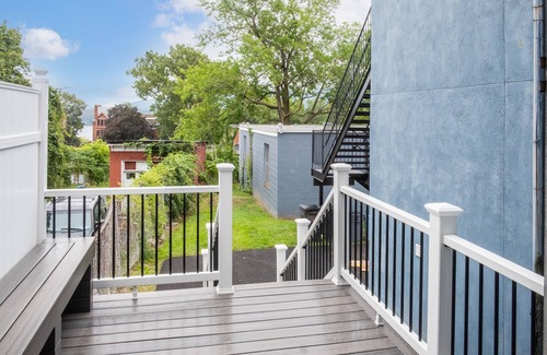 Newburgh Apartamento | "GRAND ON THE HUDSON" - Executive Suites/3rd FL