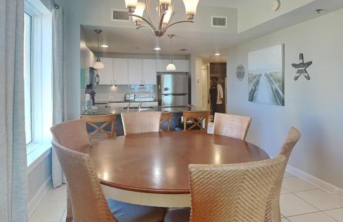 Panama City Beach Apartamento | Grand Panama Beach Resort - The Grand #201 - Sunny Shores