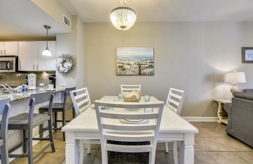 Panama City Beach Casa | Grand Panama Beach Resort #908-1 by Book That Condo