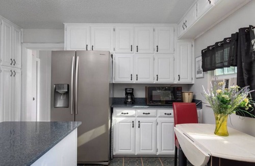Fort Worth Apartamento | Grand Performance Home near Downtown Fort Worth Stockyards by HomeStayPros