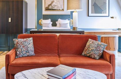 Champs-Elysees Hotel | Grand Powers Hotel