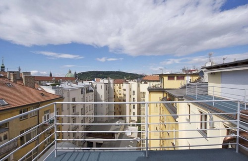 Prague 1 Apartamento | Grand Prague Family loft by Charles Bridge
