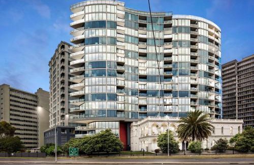 Melbourne Apartamento | Grand Prix & Water View - Free Parking, Pool & Gym
