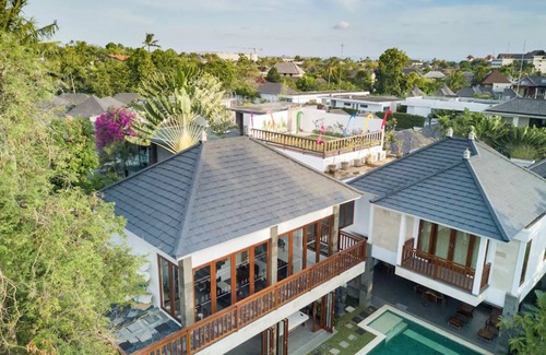 Petitenget Villa | Grandes proporciones, impresionante villa nueva a poca distancia de lo mejor de Bali