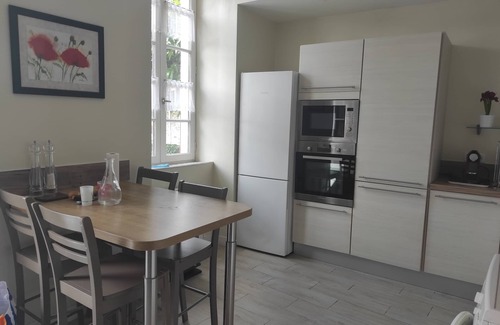 Salies-de-Bearn Apartamento | Grandes Salies de Bearn alquiler amueblado T3 nuevo centro - Casa Típica XIX