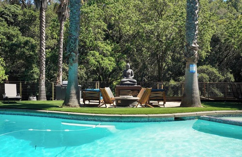 Santa Venetia Villa | Grand Retreat 7Bed/6.5Bath/Pool/Theater/6k+sqft