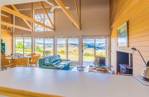 Hallston Casa | Grand Ridge Stay - Valle de Tarwin