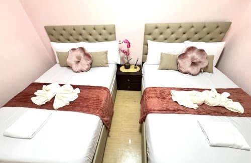 Ermita Apartamento | Grand Riviera Suites 1201 Near US Embassy and St Luke's Medical Center Extension Clinic SLEC by Prime Stay