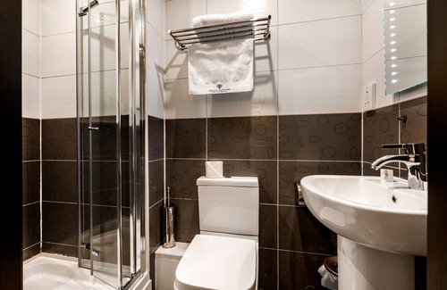 Waddon Hotel | Grand Sapphire Hotel & Banqueting