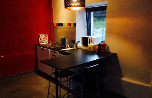 Venon Apartamento | Grand studio au calme à la campagne, tout prés de la ville !