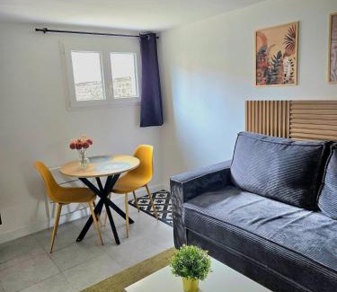 Epinay-sur-Seine Apartamento | Grand studio cosy proche Paris