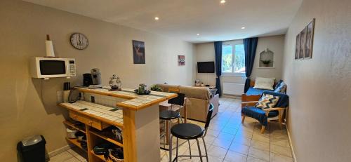 Barcelonnette Apartamento | Grand Studio Tout Confort pour 3 personnes Linge en option