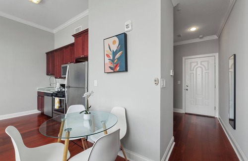 Olde Kensington Apartamento | Grand Studio w/ Private Gym