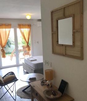 Lalande-Grand Selve Apartamento | Grand T1 bis avec jardin exposé plein sud et salle de sport