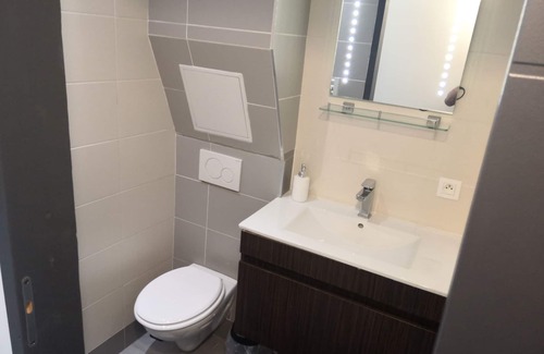 Aix-les-Bains City Center Apartamento | Grand T2 45m2 Rénové vue Dégagée Centre Ville