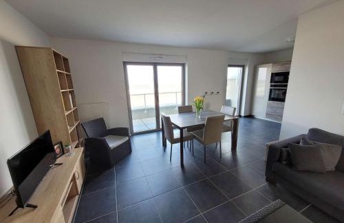 Berck-sur-Mer Apartamento | Grand T3 vue mer avec balcon et parking, accès direct plage - FR-1-674-1