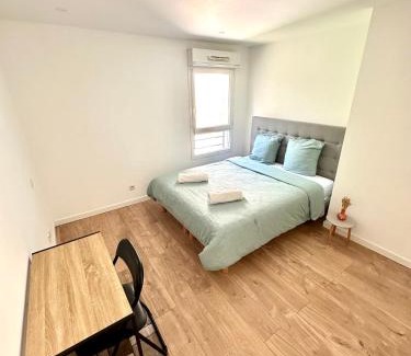 Alco Apartamento | Grand T4 de 118m2 Proche Tram, Terrasse à seulement 25 mn des Plages