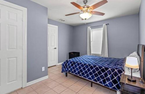 Port Isabel Casa | Grand Twin Oasis 6BR Near Beach & Attractions