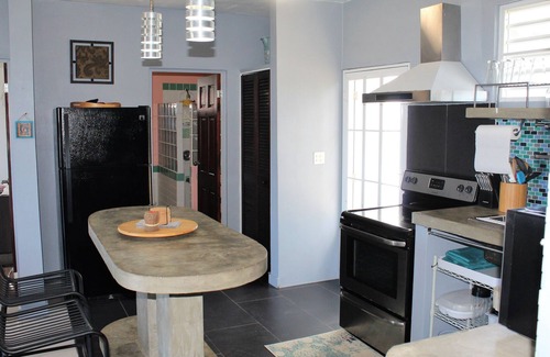 Villa Borinquen Casa | Grand View with Casita- On one of the island’s higher hills with astounding views