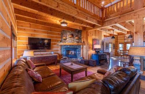 West Jefferson Casa | Grand Vista Lodge