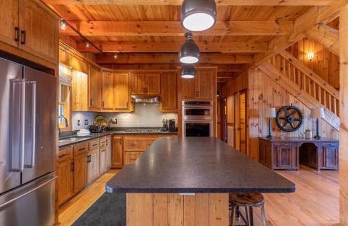 West Jefferson Casa | Grand Vista Lodge