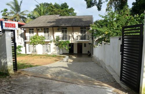 Homagama Casa | Grand White Hotel