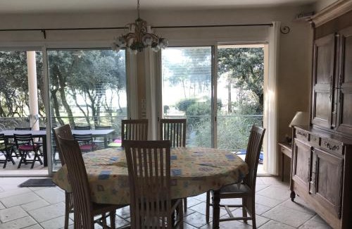 Saint-Georges-de-Didonne Casa | Grande Maison Famille 25m Plage, Jardin, Terrasse, Animaux admis - FR-1-539-6