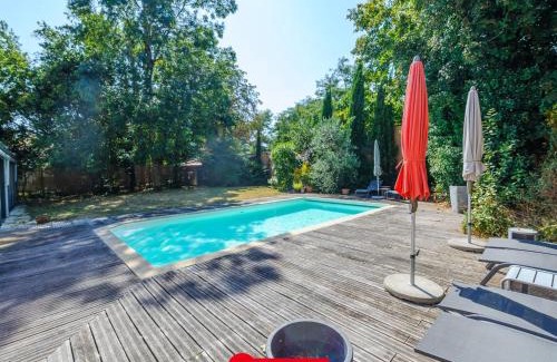 Lagord Casa | Grande Maison 5 chambres avec Piscine à Lagord, Cap. 10 Pers - FR-1-535-60