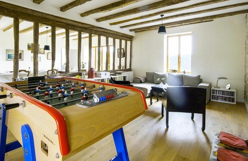 Badecon-le-Pin Casa | Grande Maison avec terrasse et proche rivière en Berry - FR-1-591-13