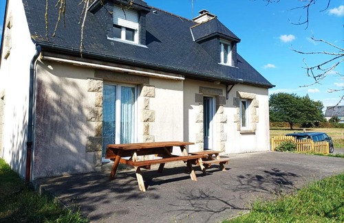 La Croix-Avranchin Casa | Grande maison de 4 chambres, 9 couchages proche du Mont Saint Michel