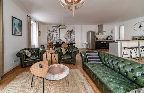 Cœur de Ville Casa | Casa de diseño grande, centro de la ciudad, terraza