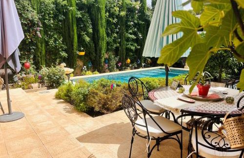 Pinoso Cama Y Desayuno | Grande Suite